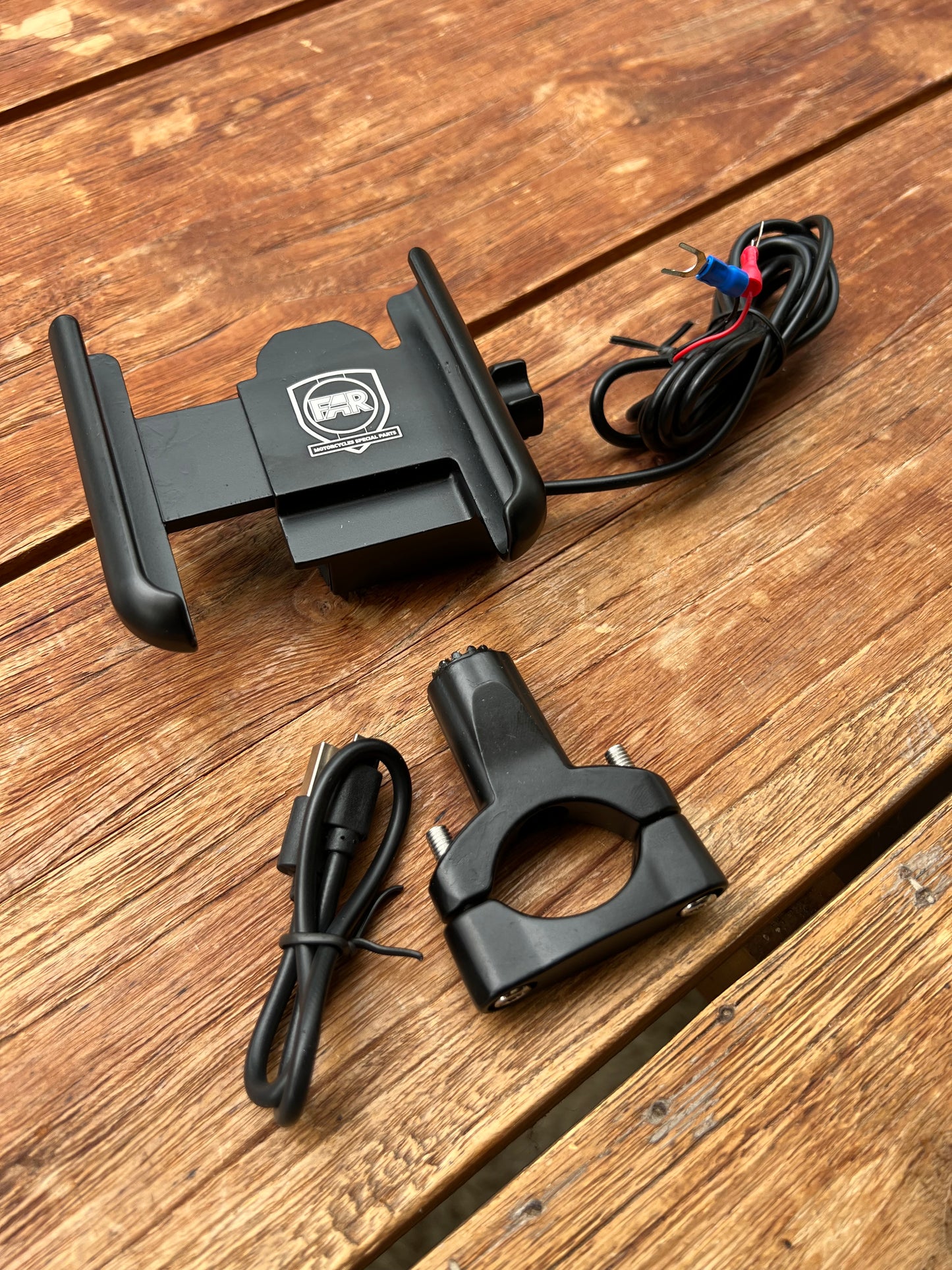 FAR 7746 Alu Handy Halterung Motorrad E-bike 12V USB superstabil für alle Handys